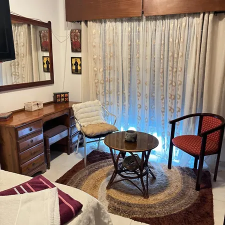 ισόγειο για ενοικίαση *