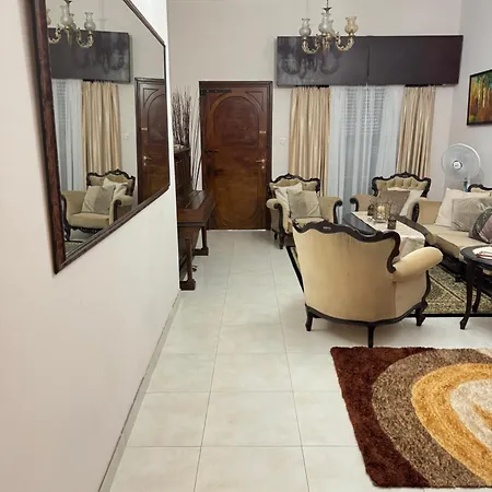 ισόγειο για ενοικίαση Apartament